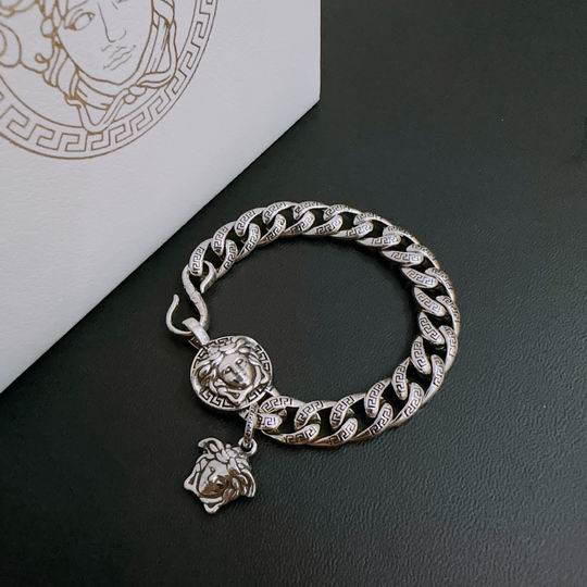 Versace bracelet 11lyh214